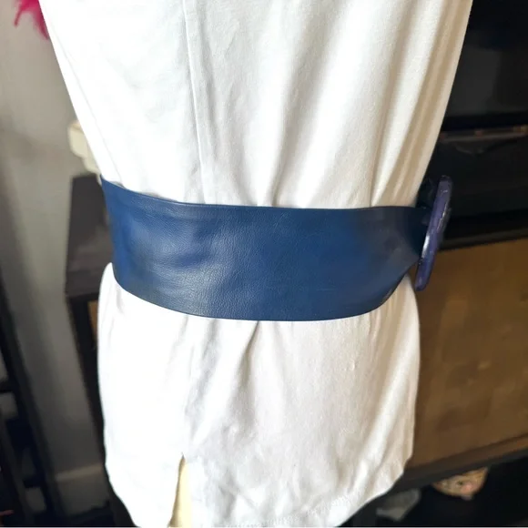 Vintage Blue Leather Belt with Blue Acrylic Buckle - Picture 6 of 7